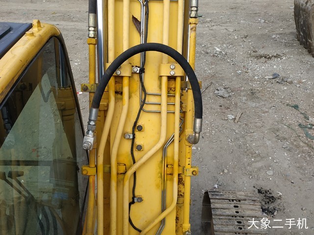 小松 PC130-8M0 挖掘机